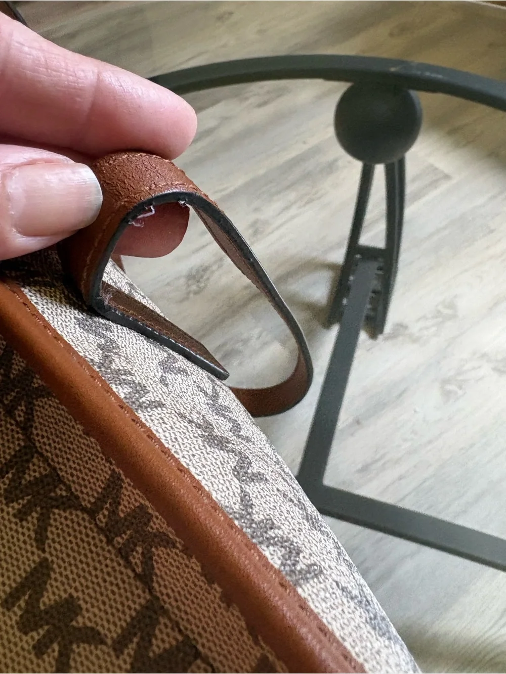 Michael Kors Emry Large  zip tote Tan/Brown MK Logo Tote